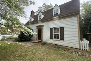 1804 Chelsea Dr, Charlottesville, VA 22903 - Photo 1