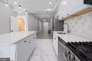 538 N Lakewood Ave, Baltimore, MD 21205 - Photo 1