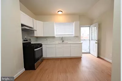 120 N Kenwood Avenue, Baltimore, MD 21224 - Photo 1