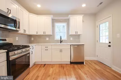 3905 Walnut Avenue, Baltimore, MD 21206 - Photo 1