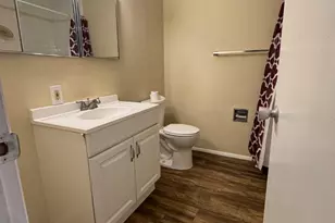 3737 Clarks Ln, Baltimore, MD 21215 - Photo 18