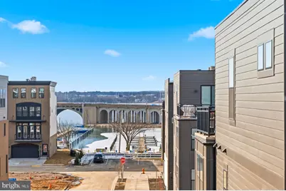 100 Glass Lane, Baltimore, MD 21230 - Photo 1
