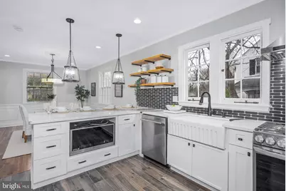 207 Saint Dunstans Road, Baltimore, MD 21212 - Photo 1