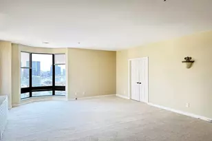 10 E Lee St, Baltimore, MD 21202 - Photo 1