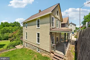 5702 Falls Rd, Baltimore, MD 21209 - Photo 1