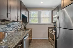 618 Wicklow Rd, Baltimore, MD 21229 - Photo 12