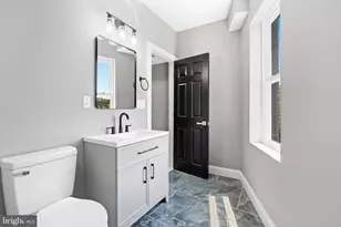 1807 Hollins St, Baltimore, MD 21223 - Photo 16