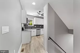 1807 Hollins St, Baltimore, MD 21223 - Photo 22