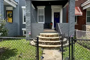 752 N Grantley St, Baltimore, MD 21229 - Photo 1