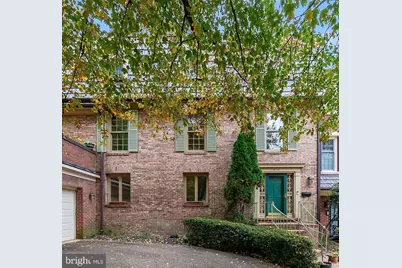 2424 S Queen Street, Arlington, VA 22202 - Photo 1