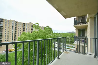 4600 Four Mile Run Drive S #626, Arlington, VA 22204 - Photo 30