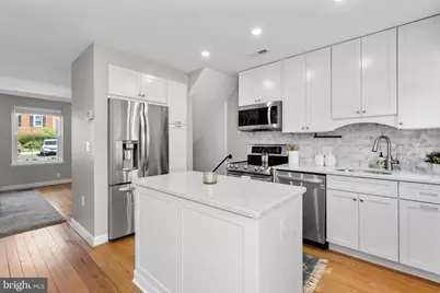4885 28th Street S #A, Arlington, VA 22206 - Photo 1