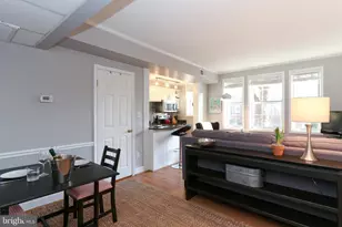 1800 N Queens Ln, Arlington, VA 22201 - Photo 1