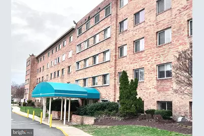5111 8th Road S #203, Arlington, VA 22204 - Photo 1