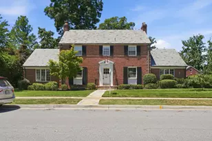 2328 S Nash St, Arlington, VA 22202 - Photo 1