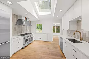 3621 38th St N, Arlington, VA 22207 - Photo 1
