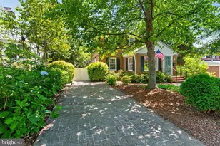 1521 N Kenilworth St, Arlington, VA 22205 - Photo 1