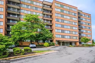 4390 Lorcom Ln, Arlington, VA 22207 - Photo 1