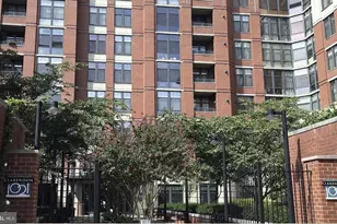 1021 N Garfield St, Arlington, VA 22201 - Photo 1