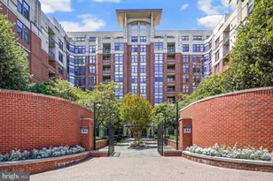 1021 Garfield St, Arlington, VA 22201 - Photo 1
