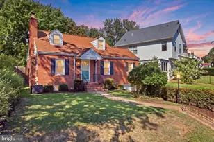 3911 6th St S, Arlington, VA 22204 - Photo 1