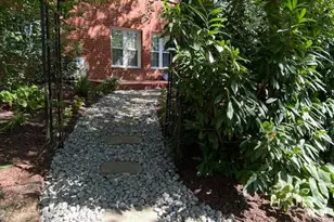 3325 Valley Dr, Alexandria, VA 22302 - Photo 1