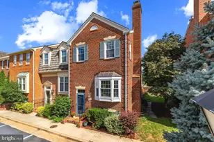 2722 Franklin Ct, Alexandria, VA 22302 - Photo 1