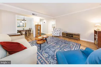 801 N Howard Street #303, Alexandria, VA 22304 - Photo 1