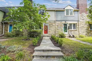 705 Avon Pl, Alexandria, VA 22314 - Photo 1