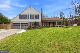 4001 Featherstone Pl, Alexandria, VA 22304 - Photo 1