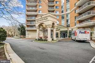 3101 N Hampton Dr, Alexandria, VA 22302 - Photo 1