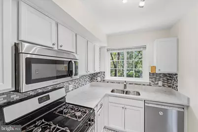 3226 Gunston Road, Alexandria, VA 22302 - Photo 1