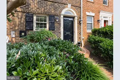 508 Tobacco Quay, Alexandria, VA 22314 - Photo 1