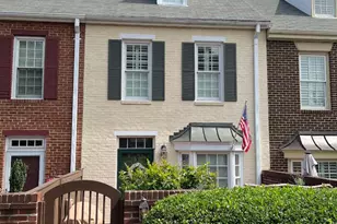 566 N St Asaph St, Alexandria, VA 22314 - Photo 1