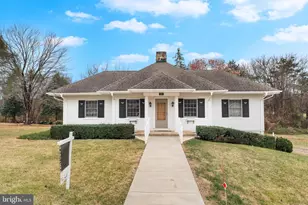 210 Elizabeth St, Culpeper, VA 22701 - Photo 1