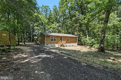 12490 US Route 1 Highway, Woodford, VA 22580 - Photo 1