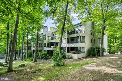 312 Dobie, Roseland, VA 22967 - Photo 1