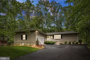 208 Sand Trap Ln, Locust Grove, VA 22508 - Photo 1