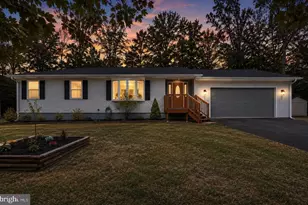 808 Mt Pleasant Dr, Locust Grove, VA 22508 - Photo 1