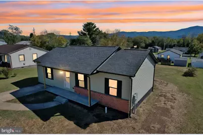 511 Fifth Street, Luray, VA 22835 - Photo 1