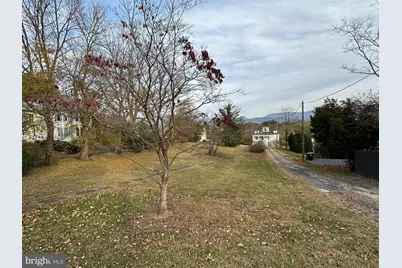 140 S Court Street, Luray, VA 22835 - Photo 1