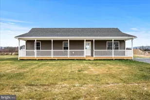 182 Reservoir Ave, Luray, VA 22835 - Photo 1