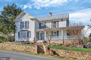 422 Mechanic St, Luray, VA 22835 - Photo 1