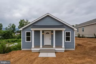 387 Trenton Ave, Shenandoah, VA 22849 - Photo 1