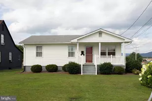 113 8th Ave, Luray, VA 22835 - Photo 1