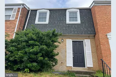 3807 Port Hope Point, Triangle, VA 22172 - Photo 1