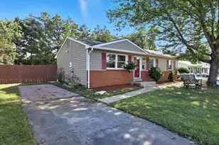 13203 Haddock Rd, Woodbridge, VA 22193 - Photo 1
