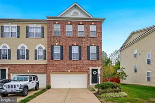 6894 Boothe Ln, Haymarket, VA 20169 - Photo 1