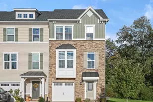 10661 Hinton Wy, Manassas, VA 20112 - Photo 1