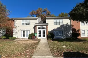 15522 Horseshoe Ln, Woodbridge, VA 22191 - Photo 1
